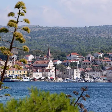 Milna 5242a Milna (Brac)