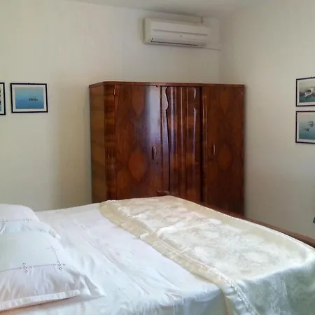 Apartmán Milna 5242a *